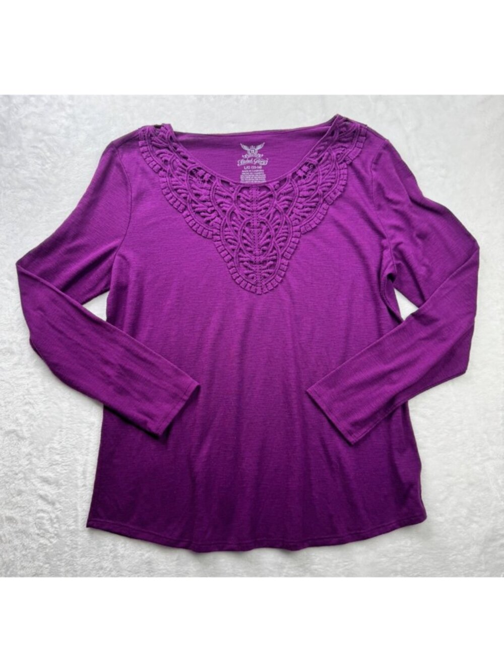 Faded Glory Size L Womens Top Tee Long Sleeve Embellished Scoop Neckline Purple